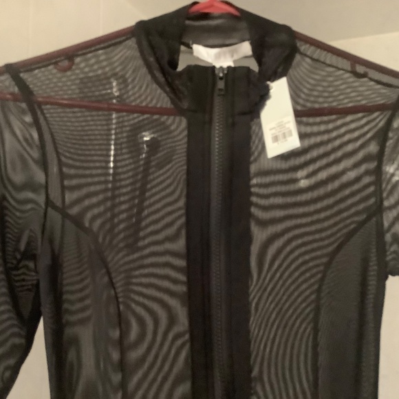 Top - Picture 2 of 3